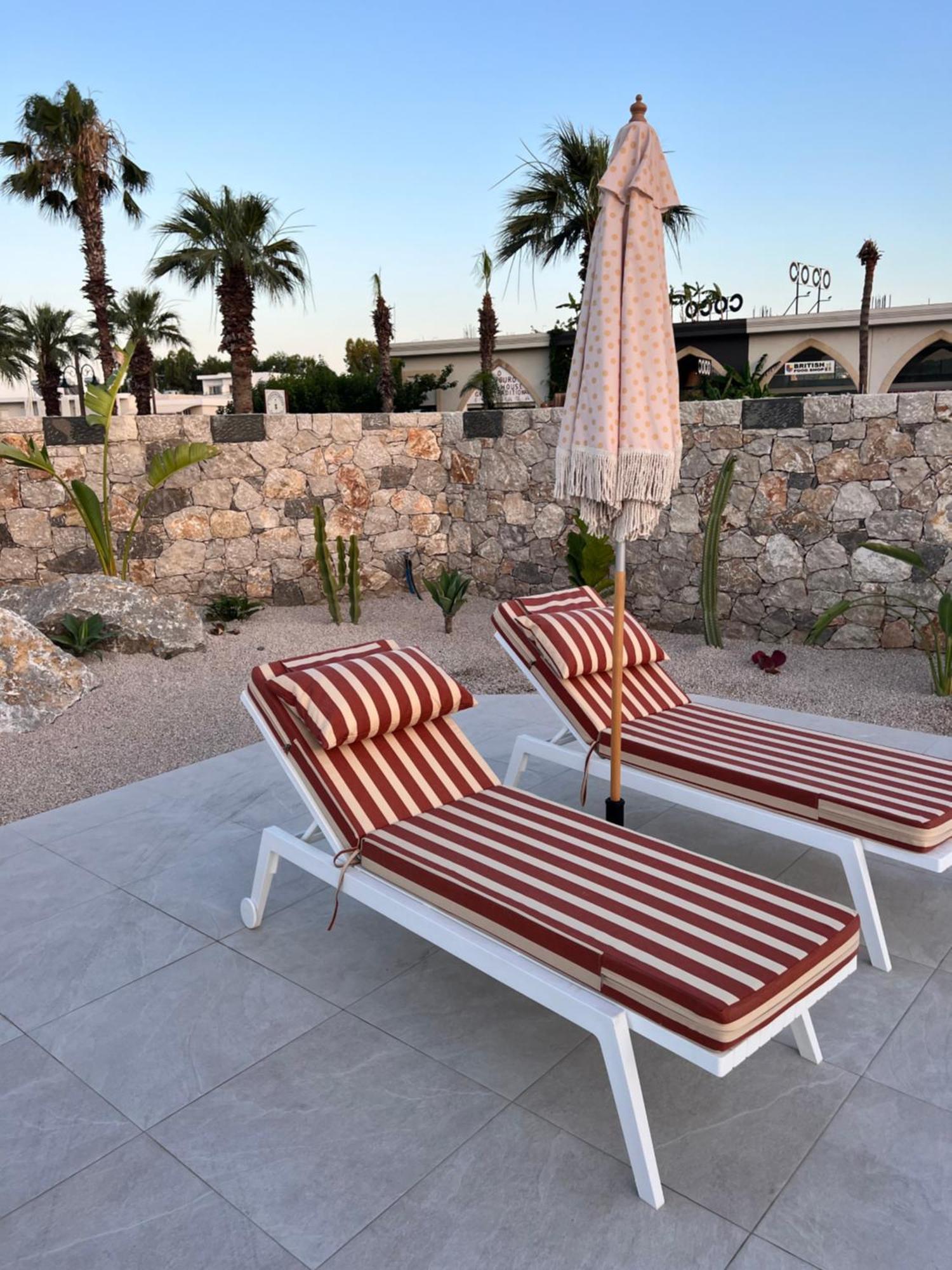 Cora May Central Villa With Private Pool 200M To The Beach Faliraki Exterior photo